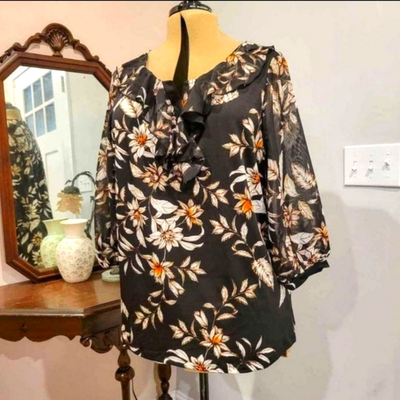 NWT 2X Sheer Sleeved Ruffly Blouse - Picture 7 of 9